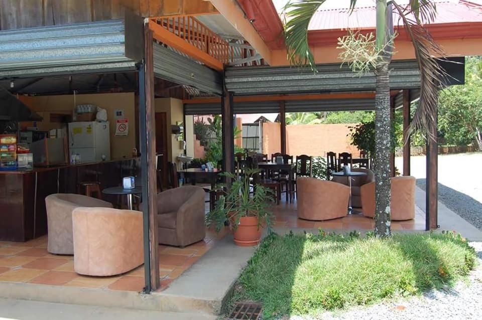 Hotel Amjeco San Isidro De El General Экстерьер фото